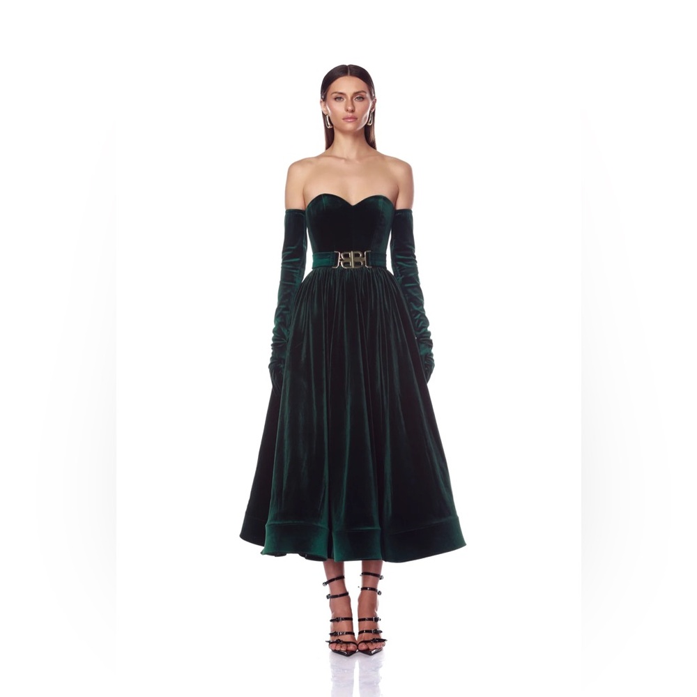 NWOT BRONX AND BANCO Inara Emerald Velvet Midi Dress ,Elegant Green Velvet Dress - Picture 5 of 15